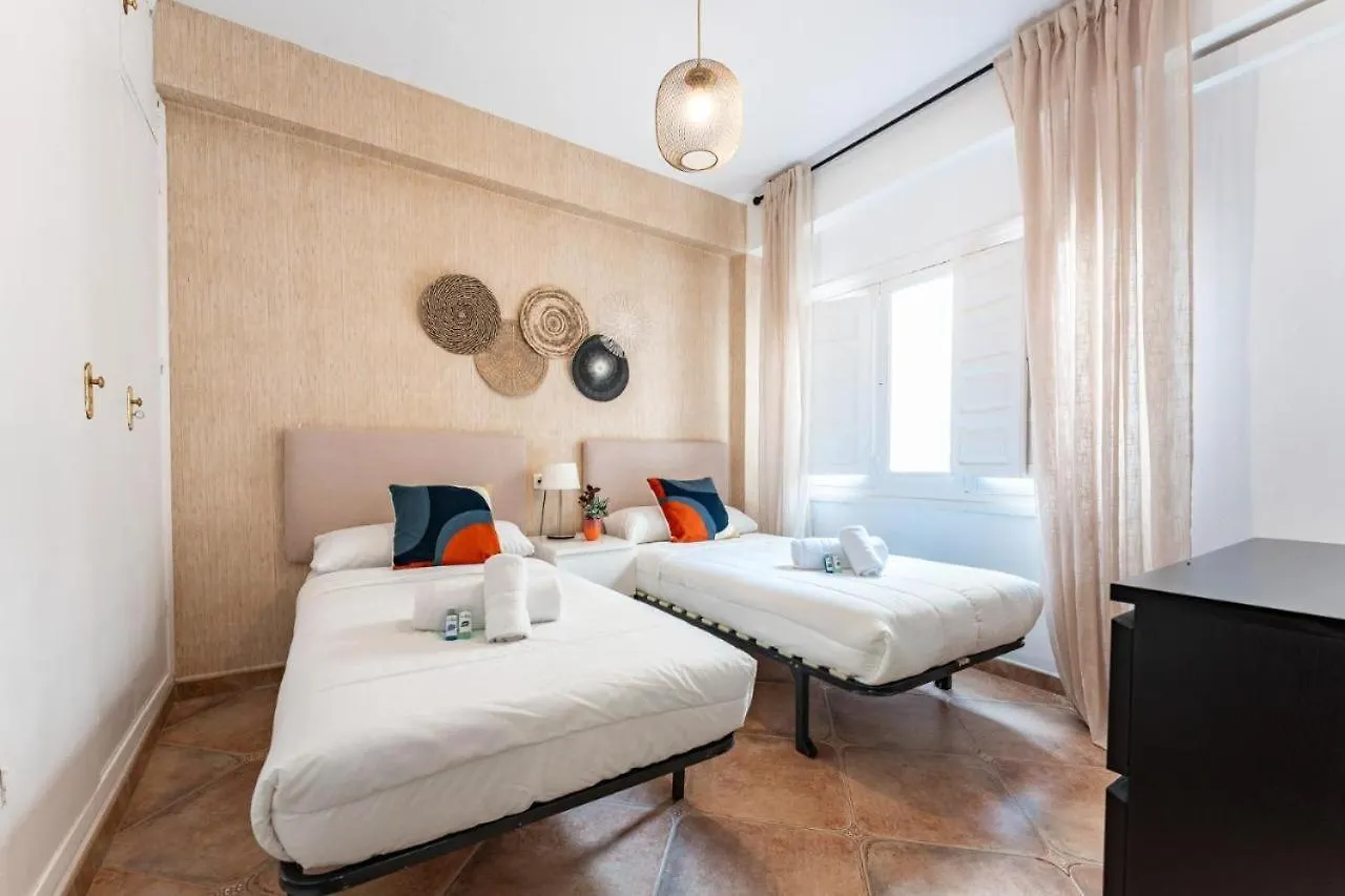 Beachside Centre Duplex 6Pax Apartment Fuengirola 0*,  Spain