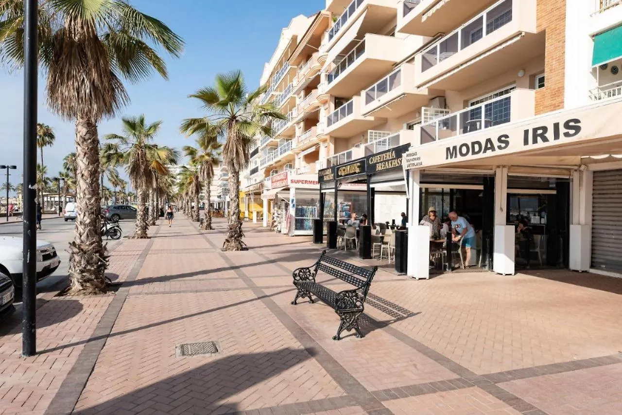 Beachside Centre Duplex 6Pax Apartment Fuengirola