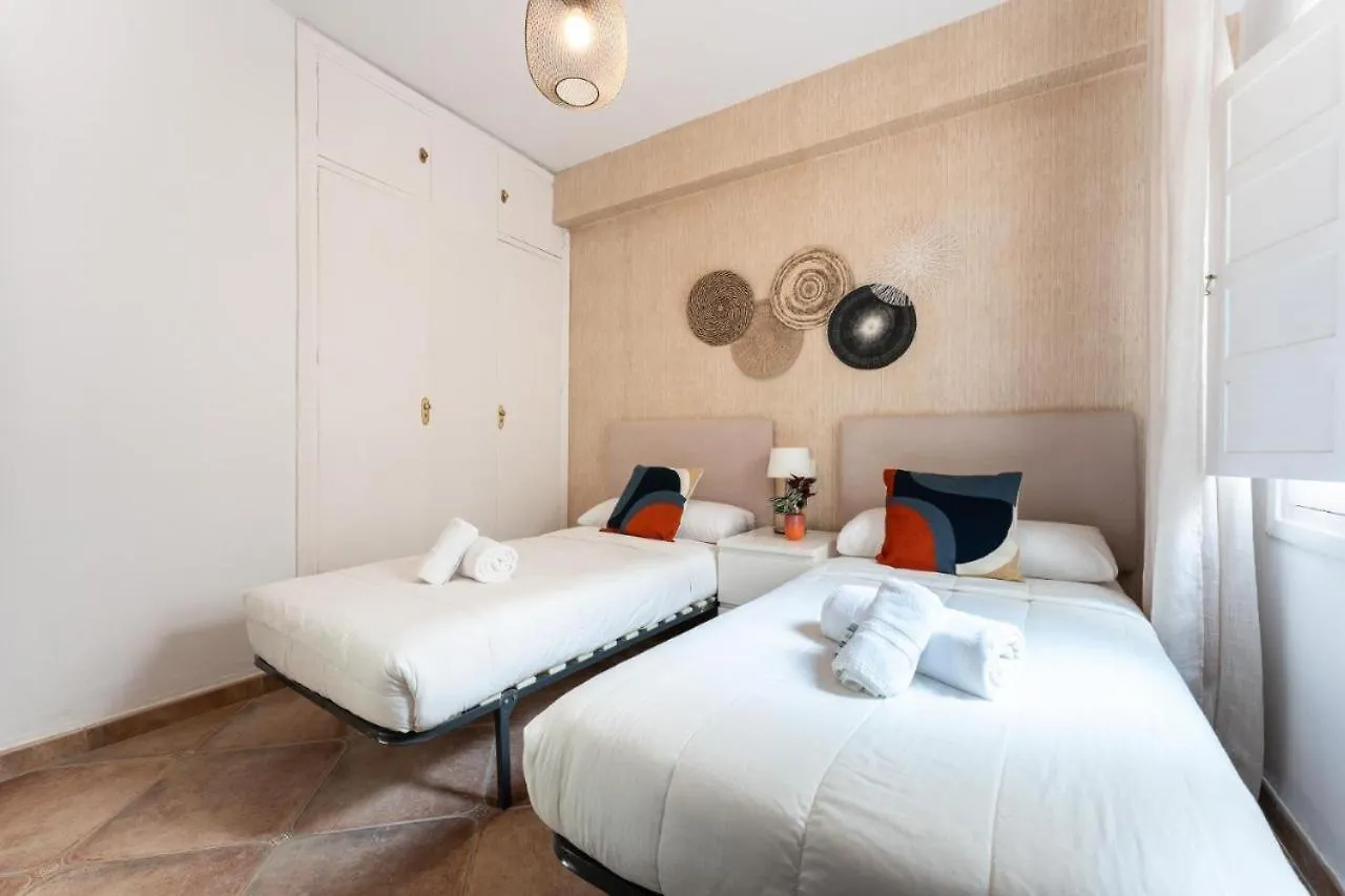 Beachside Centre Duplex 6Pax Apartment Fuengirola